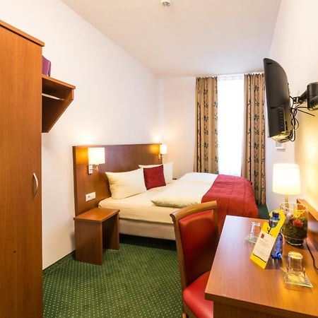 באמברג Hotel Weierich מראה חיצוני תמונה